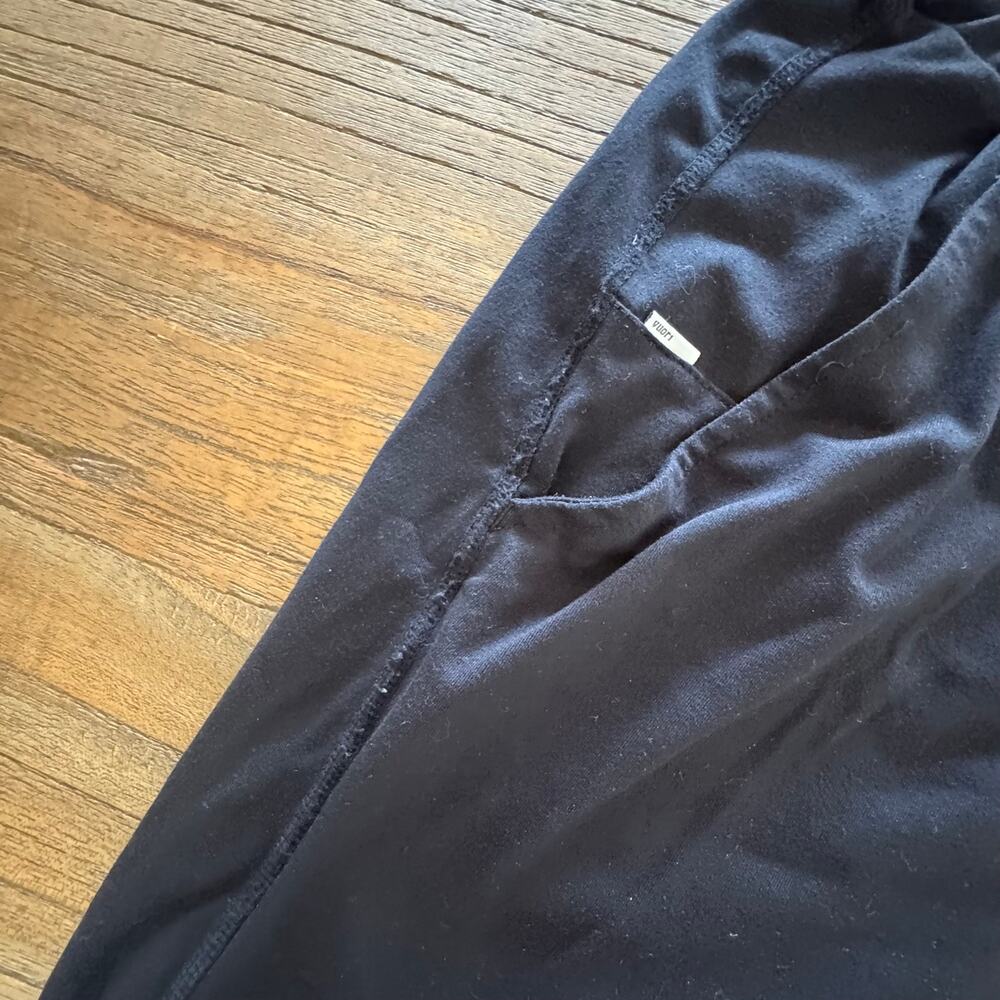 Vuori Men's Lounge Joggers - Size M - Picture 5 of 8